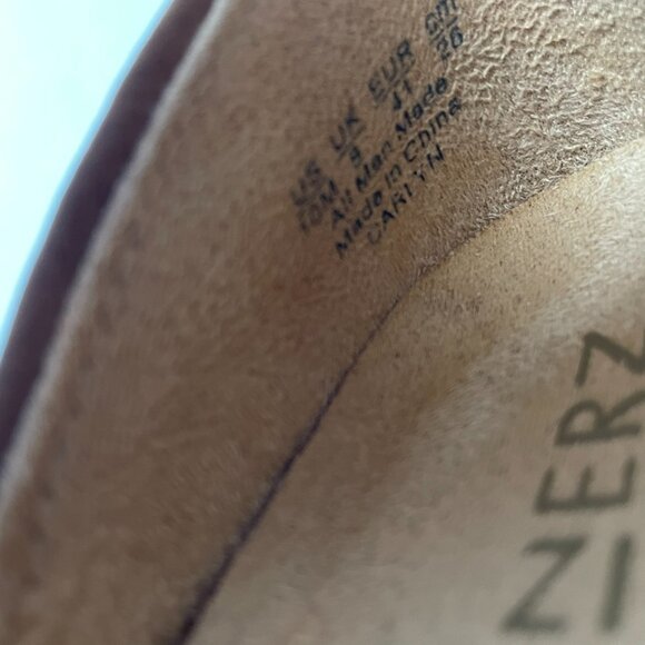 Naturalizer Carilyn Shootie Slip-on Cushioned Pointed Toe - Picture 11 of 11